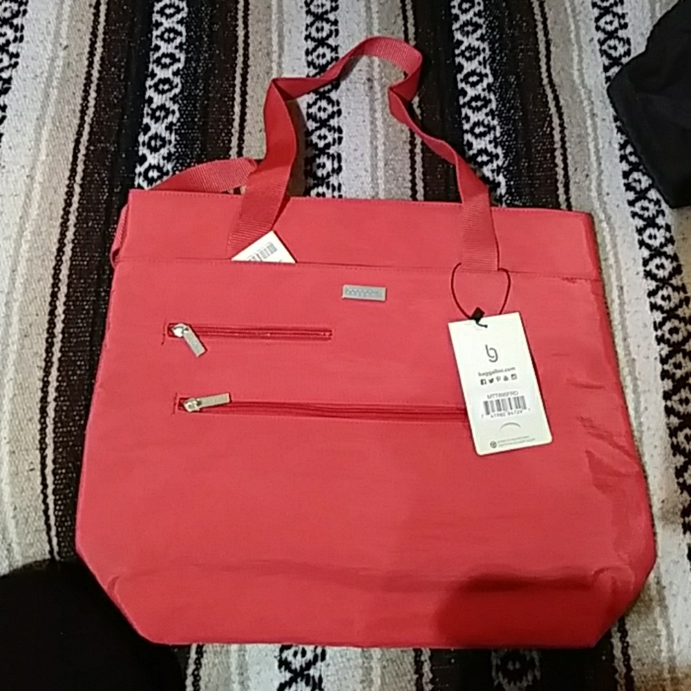 Baggalini Travel Tote Bage